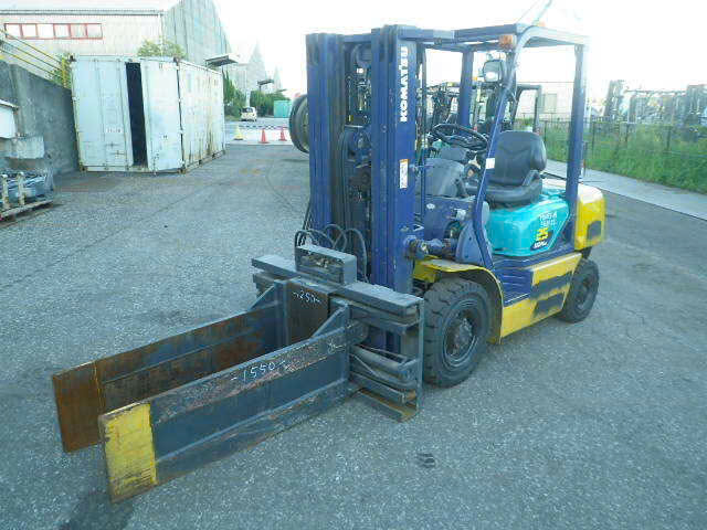 Xe nâng dầu Komatsu 2.5 tấn FD25T-14 #563135