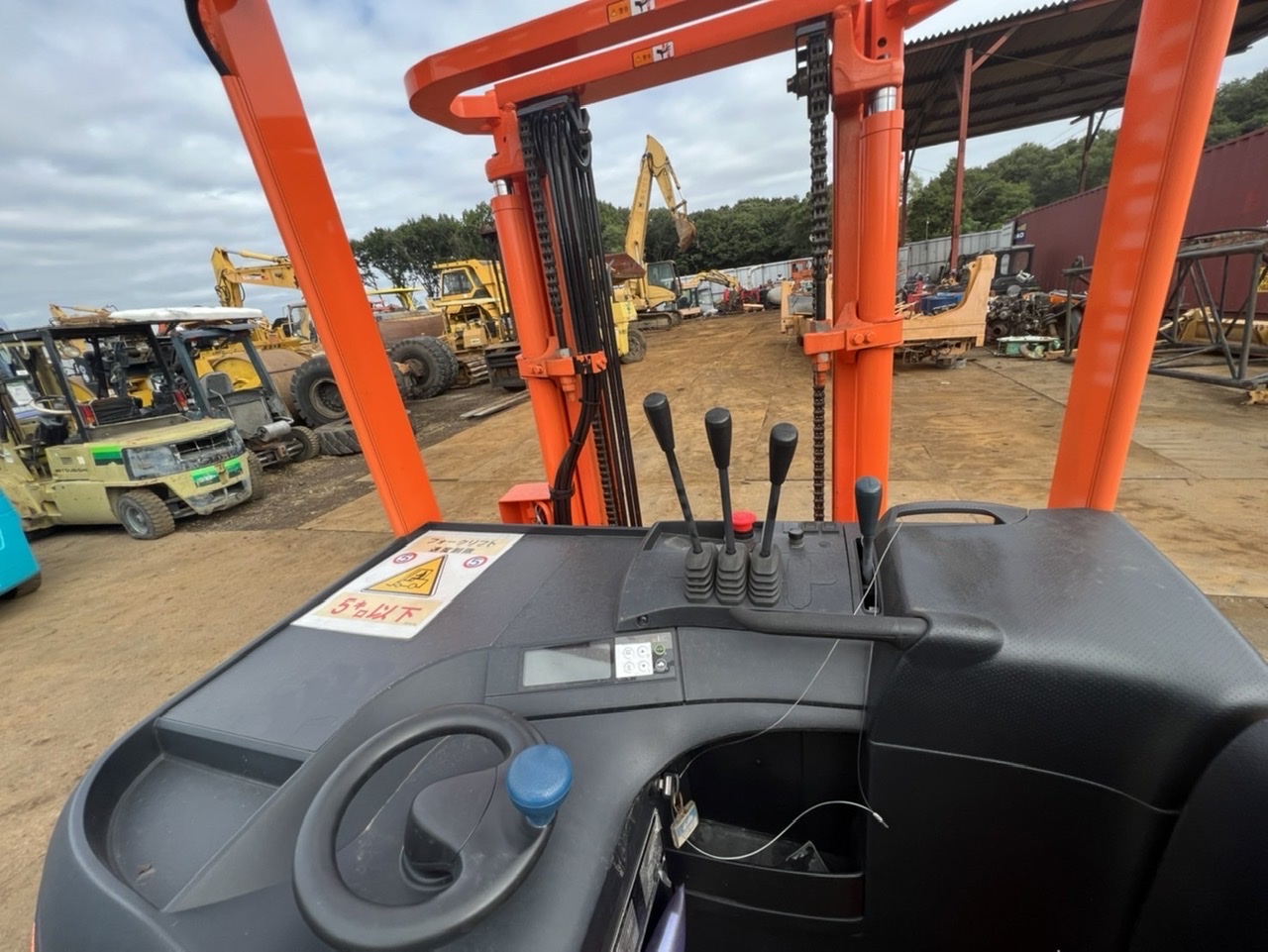 Xe nâng điện Nichiyu 1.5T FBRM15-85-300 # 1360