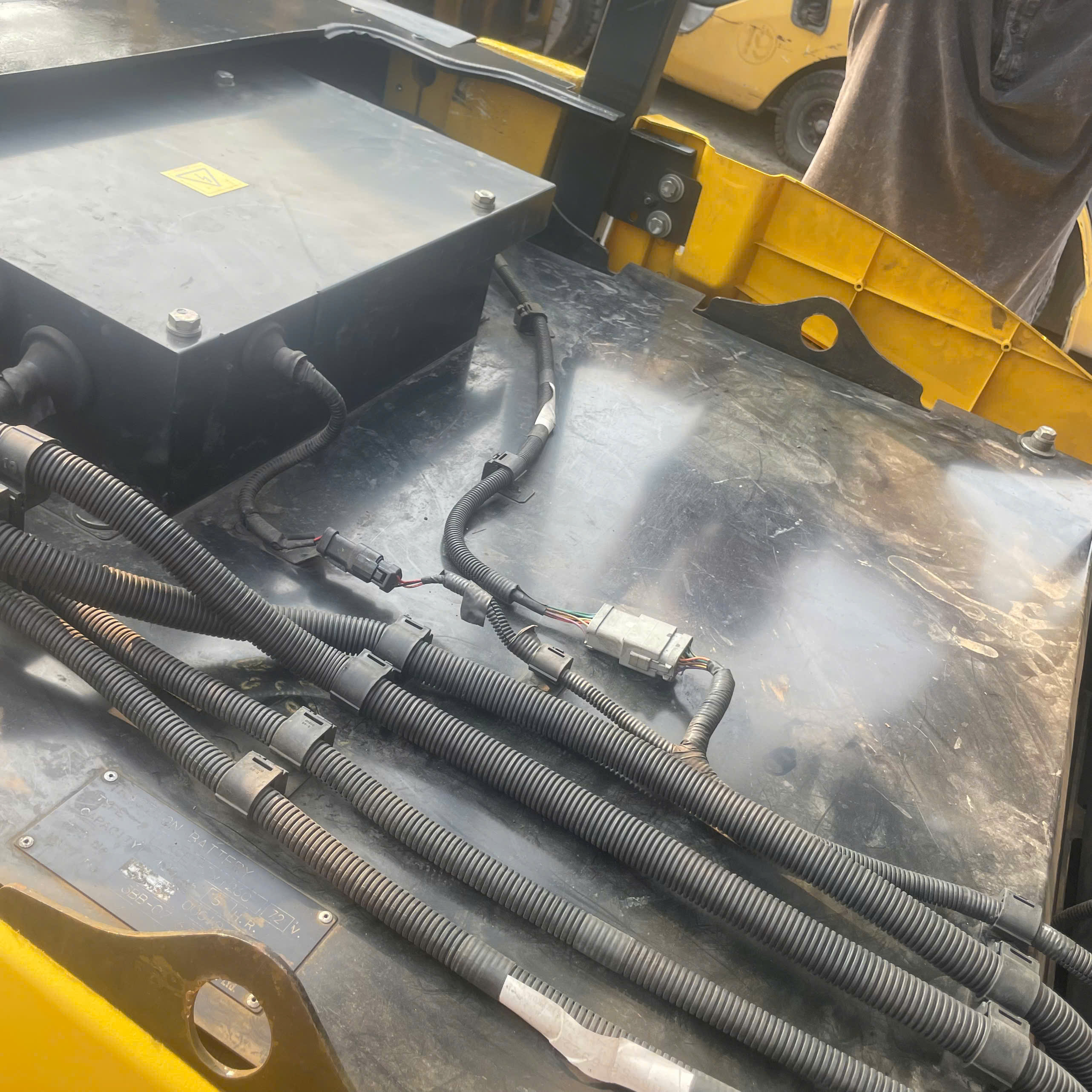 Xe nâng điện Komatsu 3.0T#307249