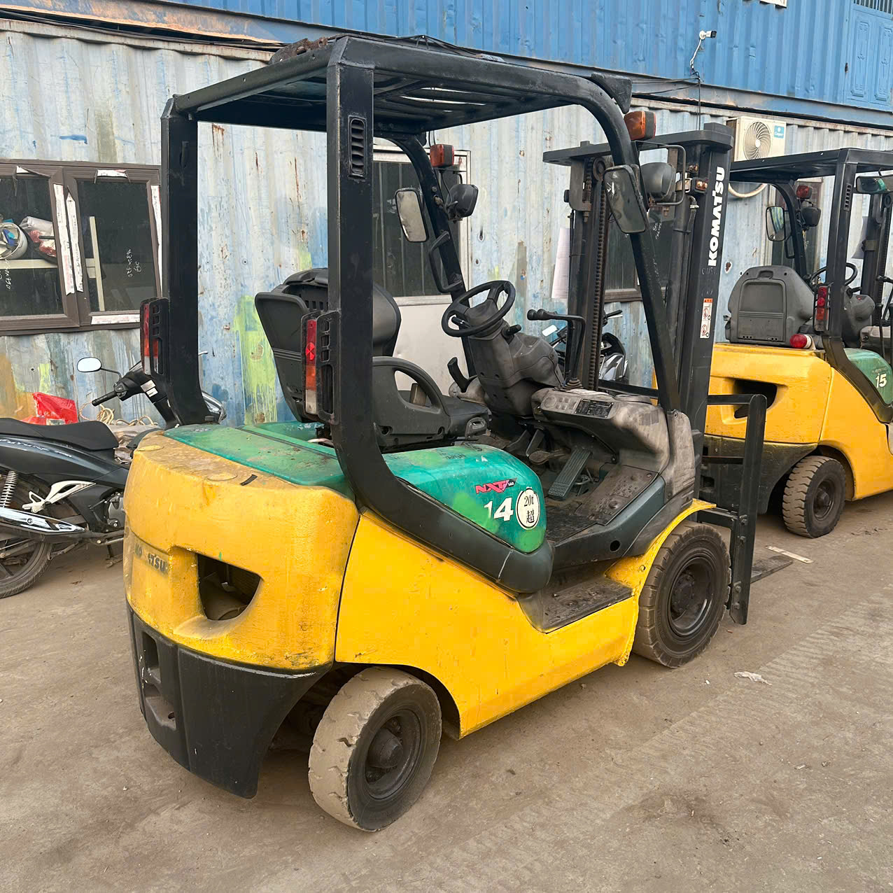 Xe nâng dầu Komatsu 1,4 tấn#FD14T-20