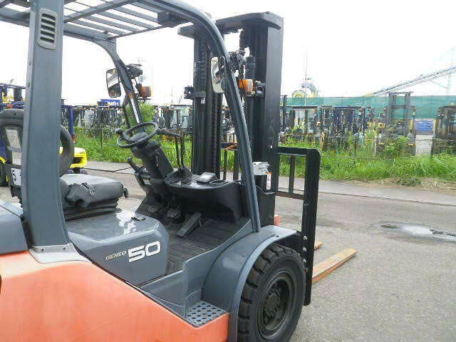 Xe nâng dầu Toyota 5.0T#8FD50