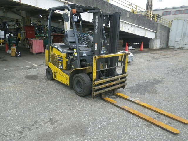 Xe nâng điện Komatsu 2.5 tấn FE25-1 #300110