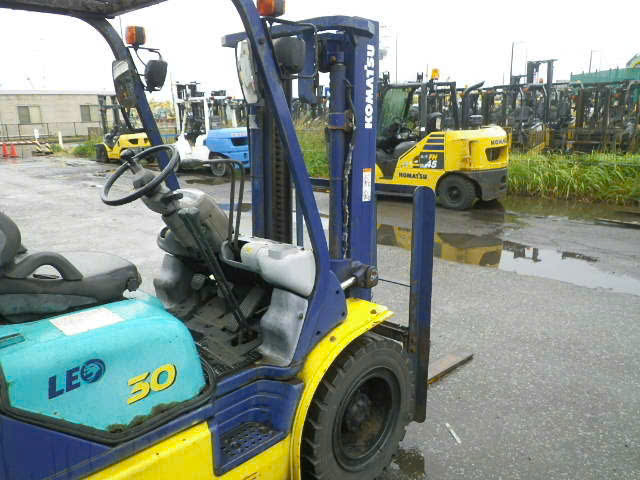 Xe nâng dầu Komatsu FD30C-12#543321