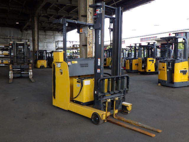 Xe nâng điện đứng lái Komatsu 1,8 tấn #154733