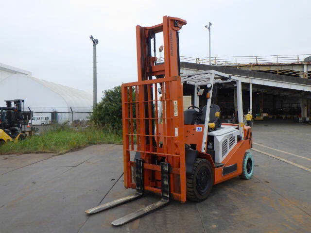 Xe nâng điện sumitomo 4 tấn năm 2019