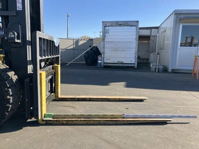 Xe nâng dầu Komatsu 4.5T# 140701