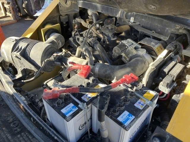 Xe nâng dầu Komatsu 4.5T# 140701