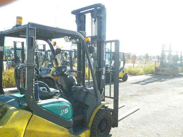 Xe nâng hàng Komatsu xăng FG25T-16 # 748775