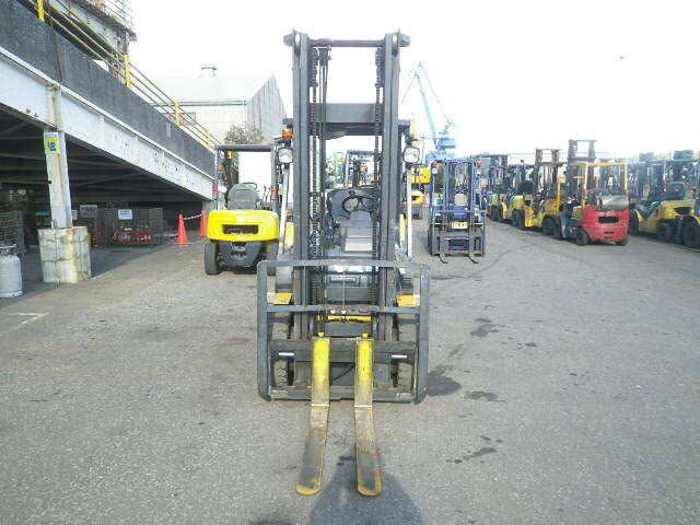 Xe nâng dầu Komatsu 2.5 Tấn -16  #748100