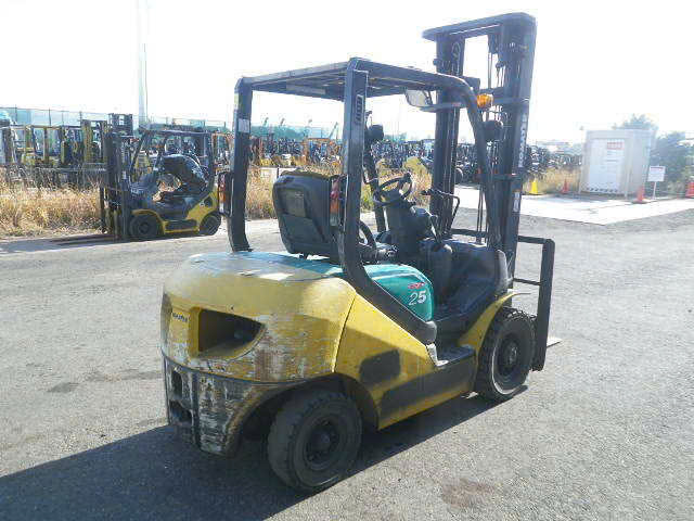 Xe nâng dầu Komatsu 2.5 Tấn -16  #748100