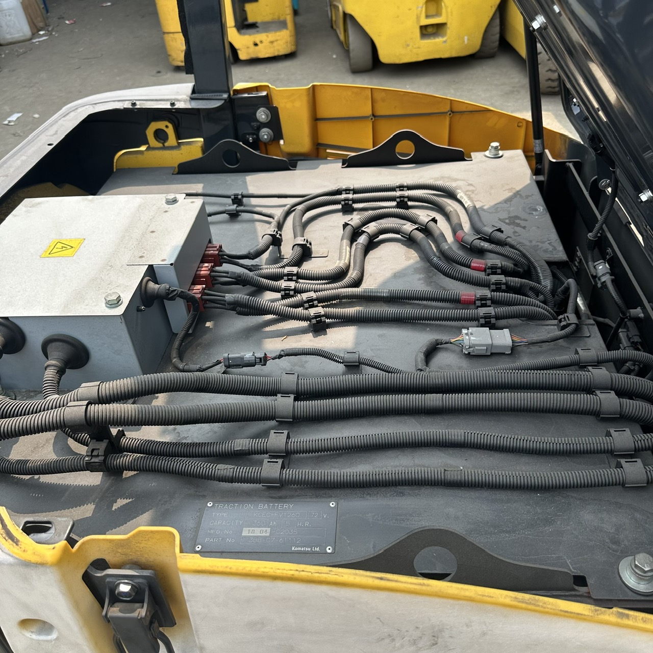 Xe nâng điện Komatsu 2.5 tấn FE25-1 #305296