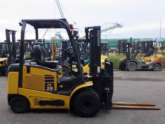 Xe nâng điện Komatsu 2.5 tấn FE25-1 #308790