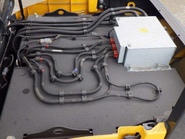 Xe nâng điện Komatsu 2.5 tấn FE25-1 #308790