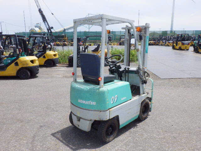 Xe nâng điện Komatsu 0.9 tấn FB09-3 #53427