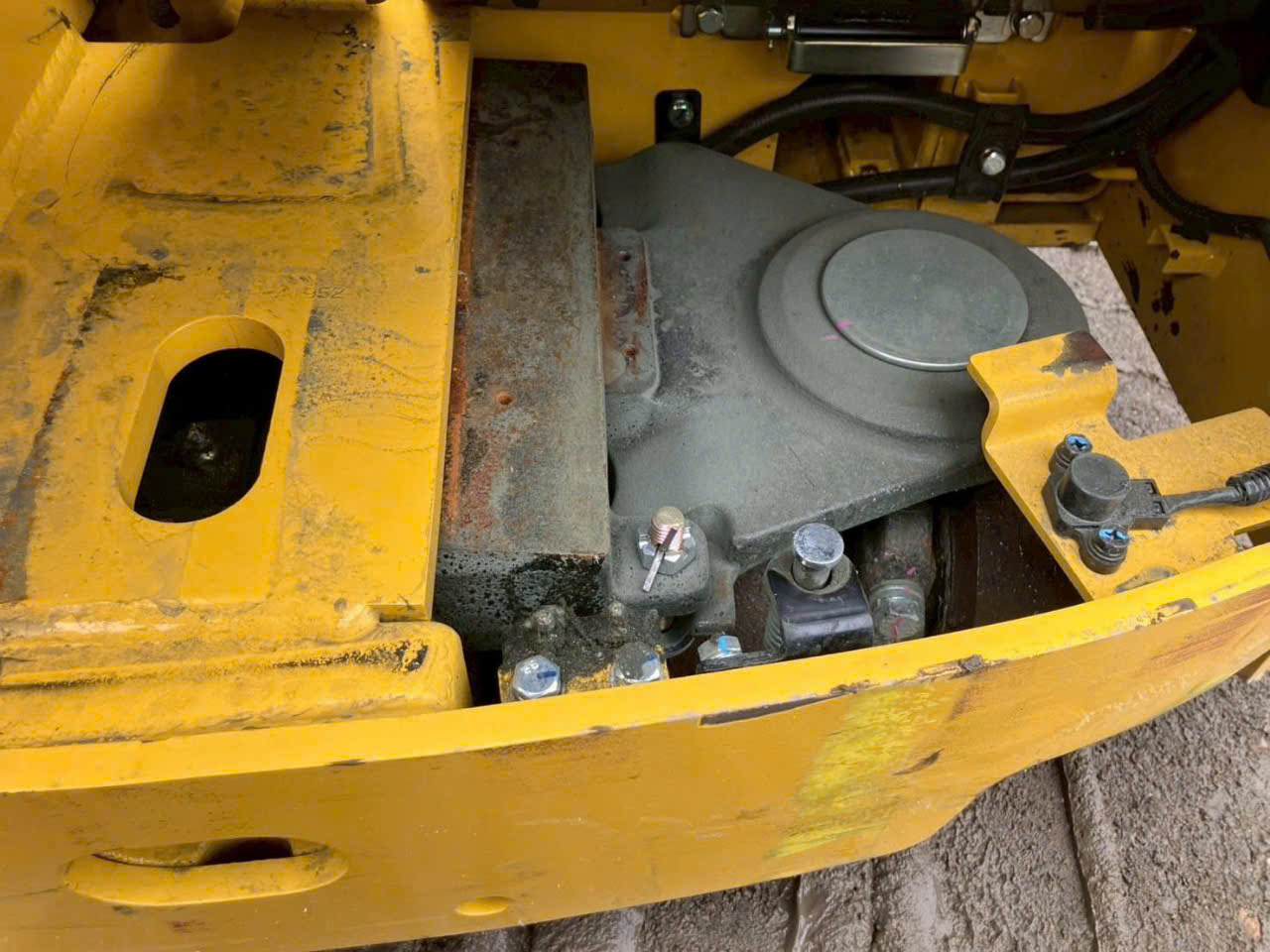 Xe nâng điện Komatsu 1.5 tấn FR15-1 #R1H-41952