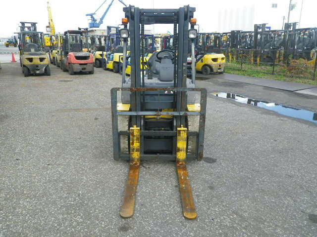 Xe nâng xăng Komatsu 2.5T#FG25LT-15