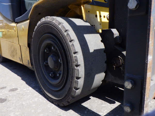 Xe nâng điện Komatsu 1.5 tấn-2022-858332