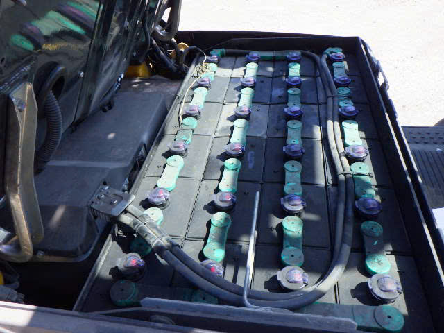 Xe nâng điện Komatsu 1.5 tấn-2022-858332