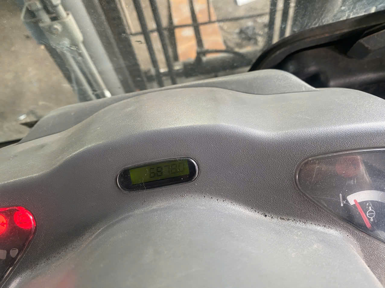 Xe nâng dầu Komatsu 2.5 t -FD25HT-17