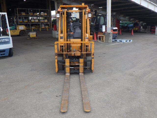 Xe nâng Komatsu 2.5 tấn # 304269 pin khô dịch càng