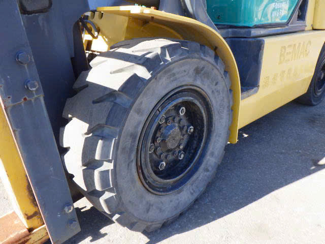 xe nâng dầu Komatsu 5 tấn FD50AT-8 #11650