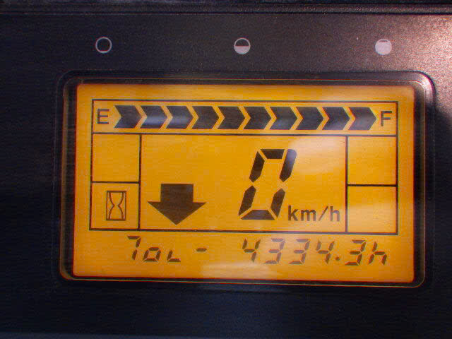 Xe nâng điện Komatsu 1.5T 857503 -  FB15-12