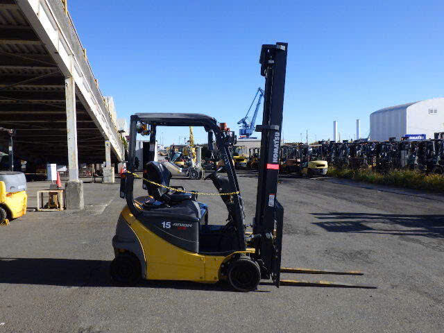 Xe nâng điện Komatsu 1.5T 857503 -  FB15-12