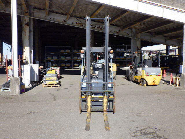 Xe nâng điện Komatsu 1.5T 857503 -  FB15-12