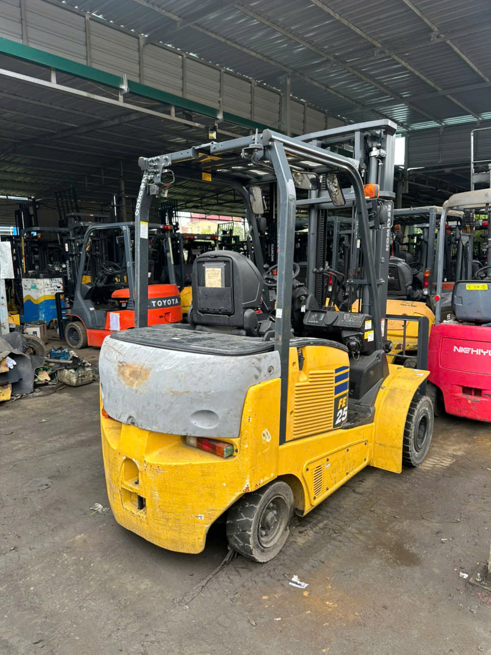 Xe nâng điện Komatsu 2.5 tấn FE25-1/309592