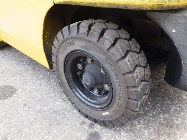 Xe nâng dầu Komatsu 4 tấn FD40T-7#102499 sản xuất năm 2000