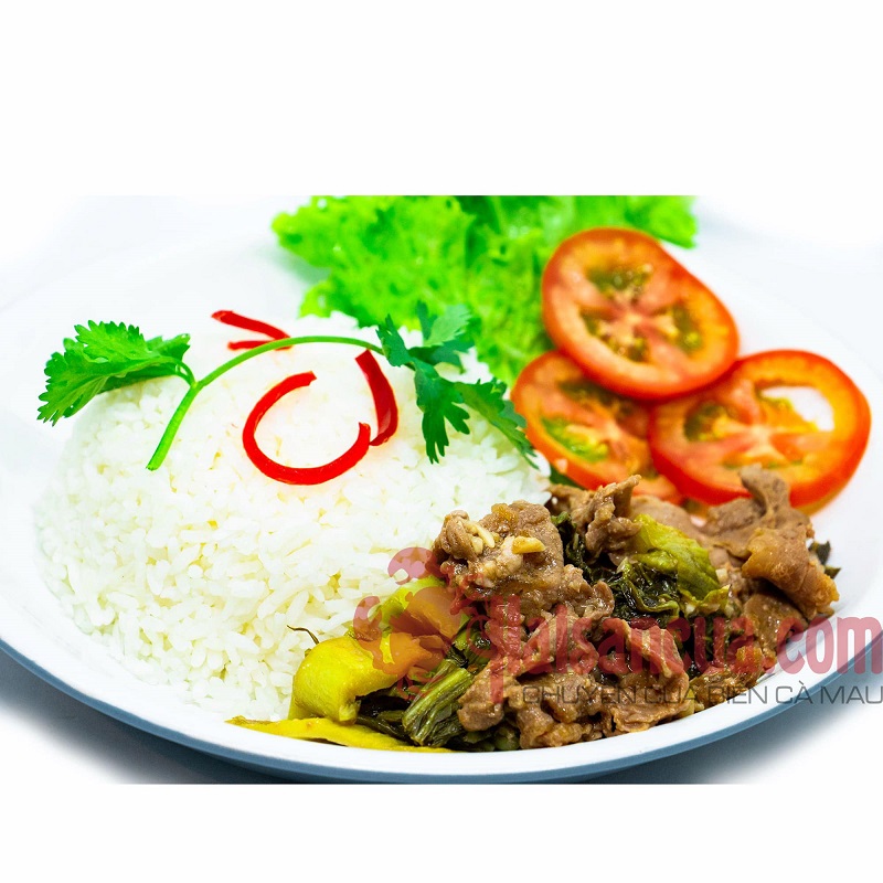 com-bo-xao-cai-chua
