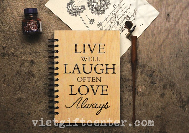 sổ bìa gỗ khắc "Live Laugh Love"
