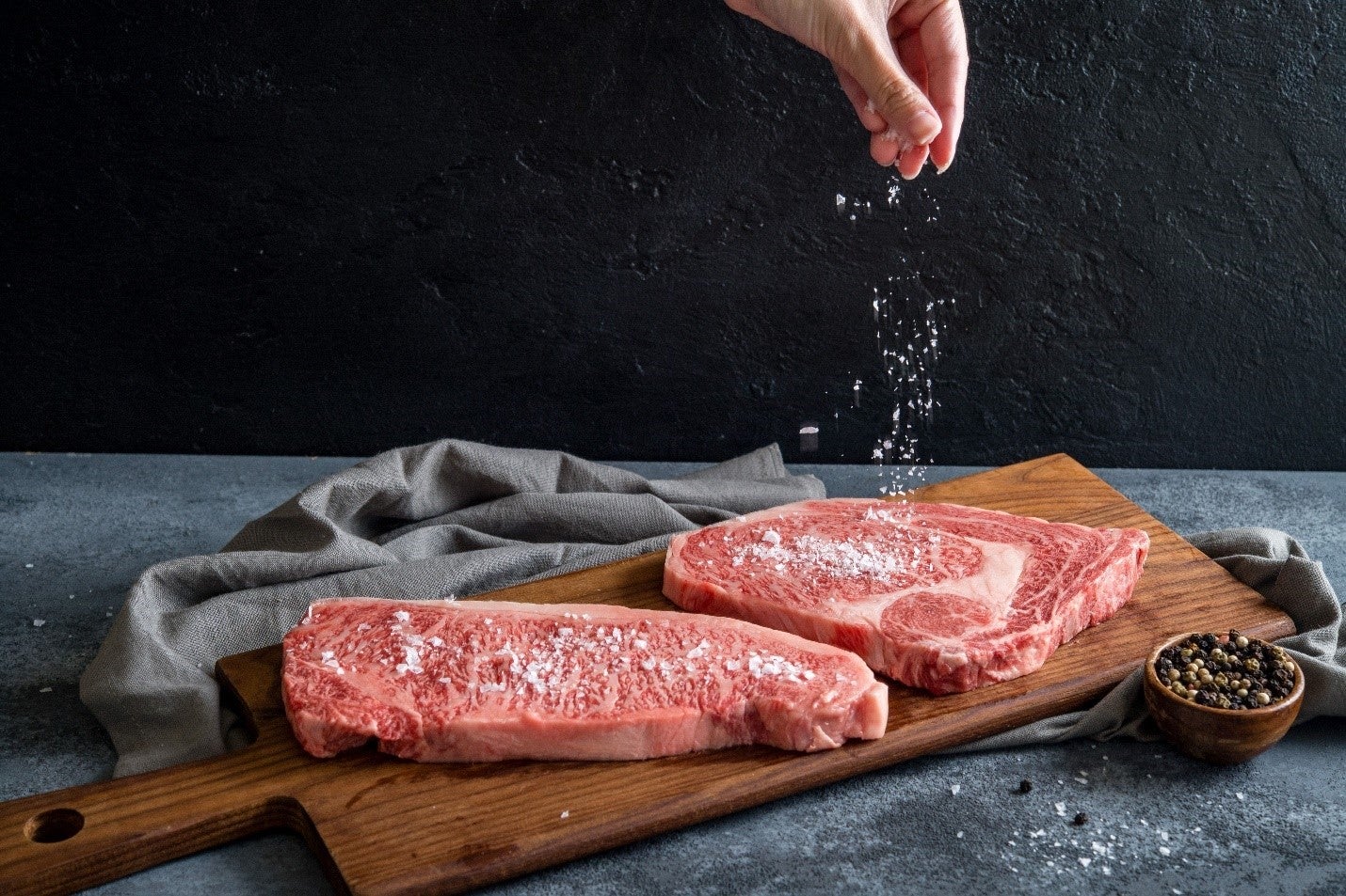 GIÁ TRỊ DINH DƯỠNG TUYỆT VỜI TỪ WAGYU NHẬT