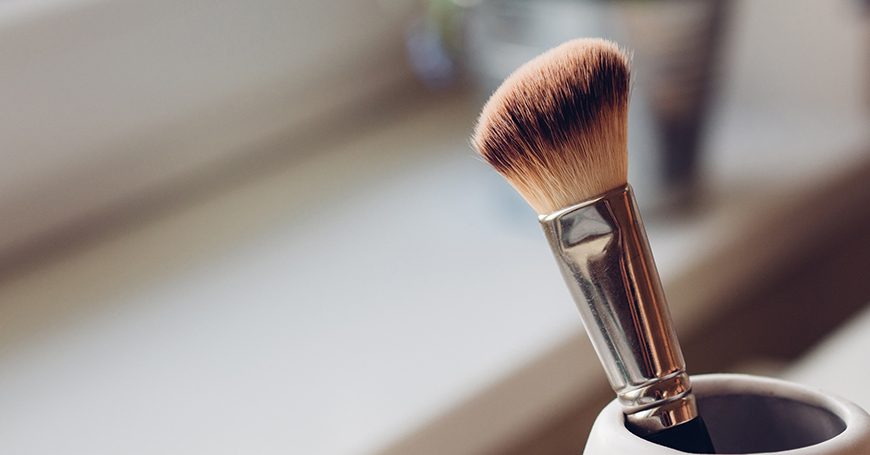 Sử dụng dụng cụ trang điểm nên chú ý một số điều sau ? blog4 - Sử dụng dụng cụ trang điểm nên chú ý một số điều sau ?