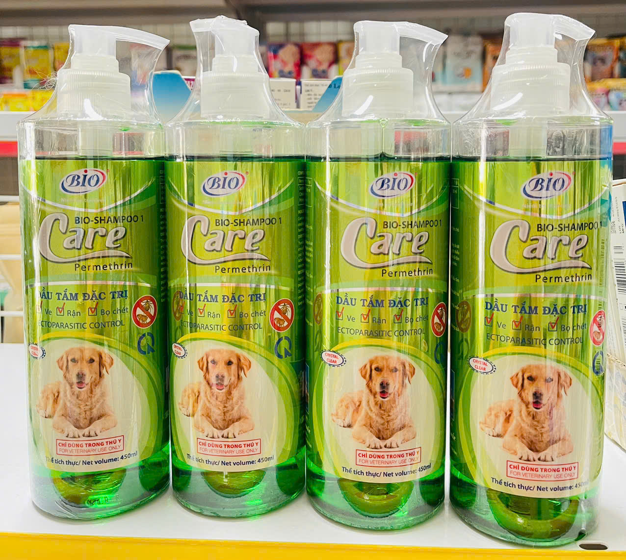 SỮA TẮM BIO CARE ĐẶC TRỊ BỌ CHÉT, VE RẬN CHO CHÓ 450ML