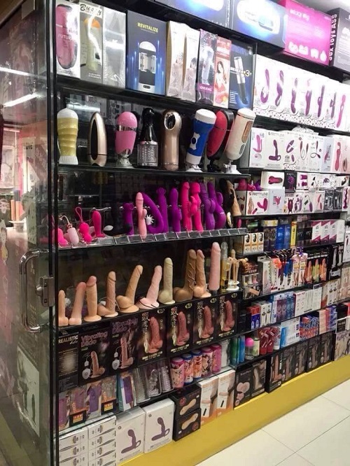 dụng cụ tình dục nữ