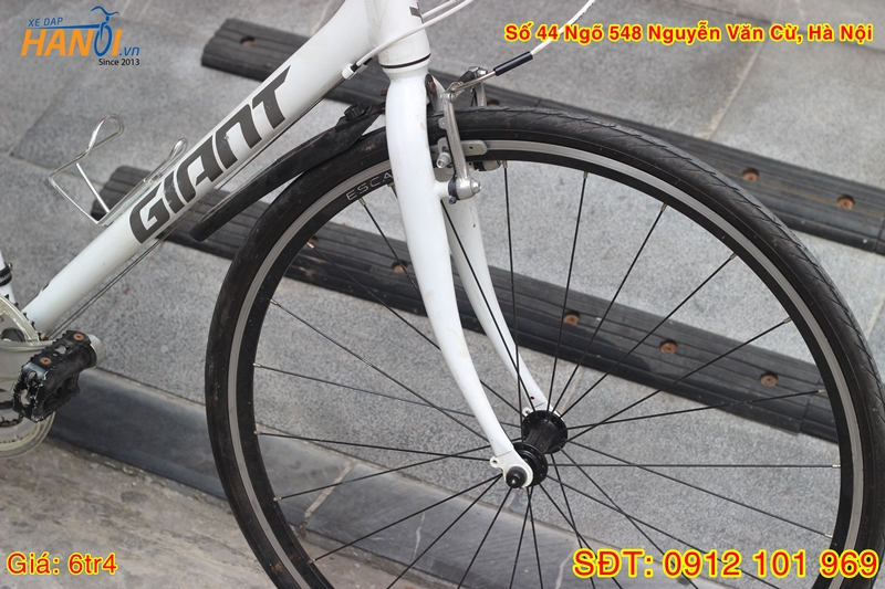 Xe đạp Touring Nhật bãi  Giant Escape R3 tới từ Taiwan