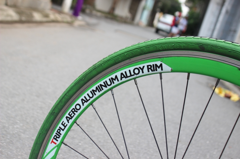Xe đạp Nhật bãi United Color of Benetton