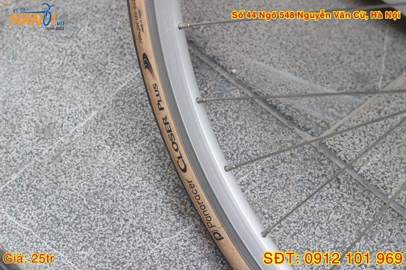 Xe đạp Road Nhật bãi Raleigh Carlton-F tới từ Anh