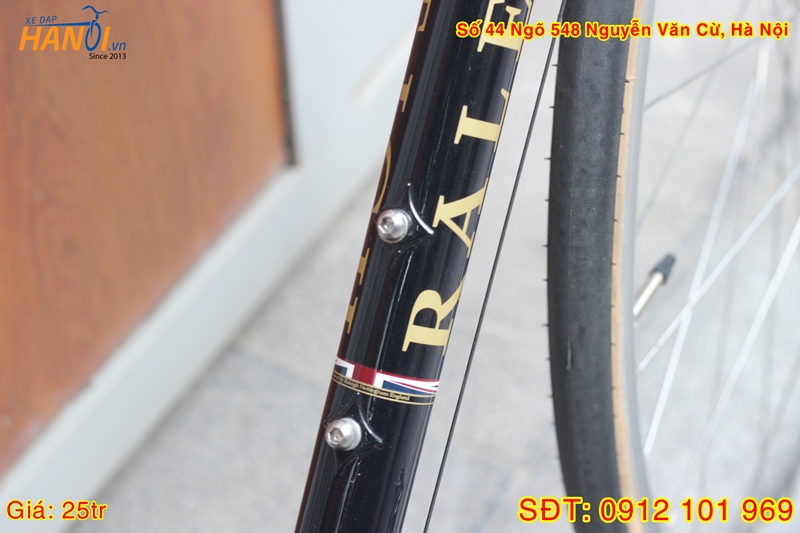 Xe đạp Road Nhật bãi Raleigh Carlton-F tới từ Anh