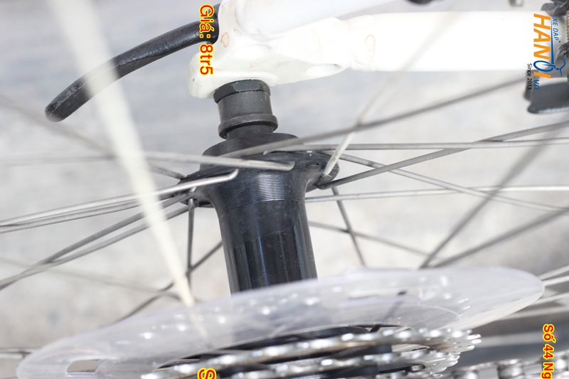 Xe đạp Touring Nhật bãi Bianchi Camaleonte Due tới từ Italia