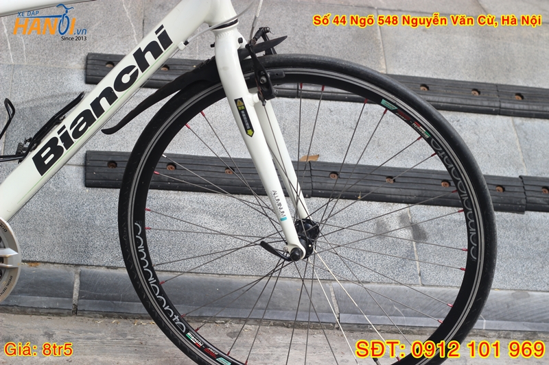 Xe đạp Touring Nhật bãi Bianchi Camaleonte Due tới từ Italia