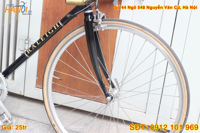 Xe đạp Road Nhật bãi Raleigh Carlton-F tới từ Anh