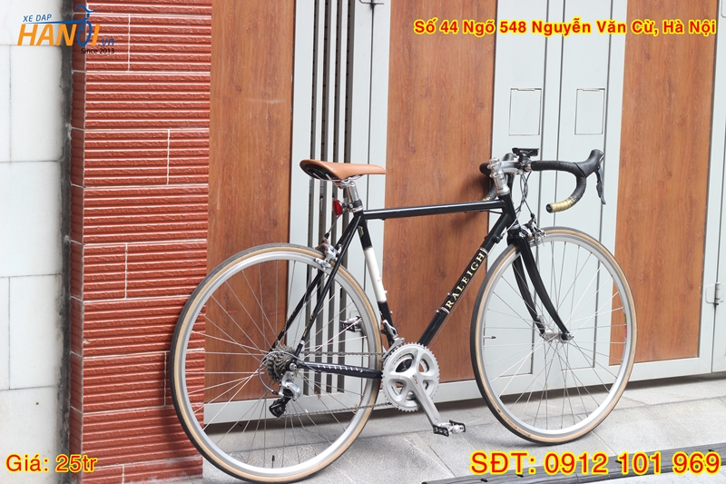 Xe đạp Road Nhật bãi Raleigh Carlton-F tới từ Anh