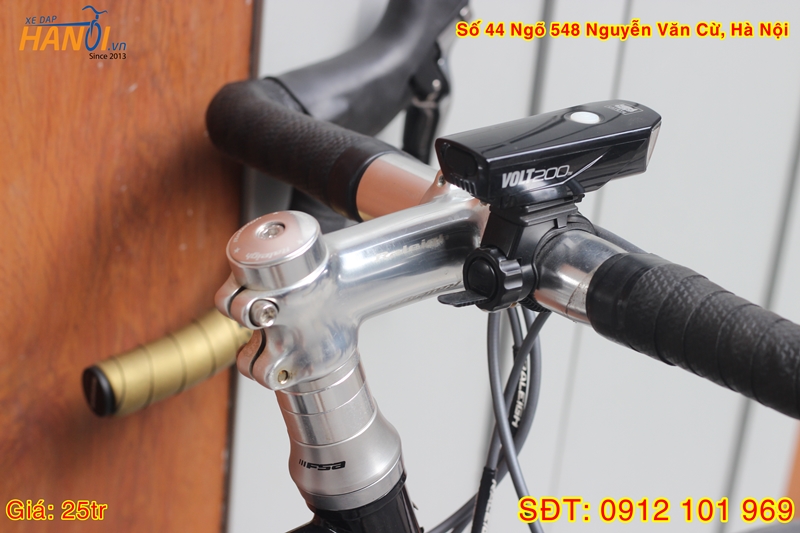 Xe đạp Road Nhật bãi Raleigh Carlton-F tới từ Anh