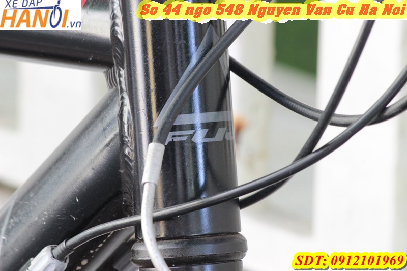 Xe đạp Touring Fuji Đế từ Japan
