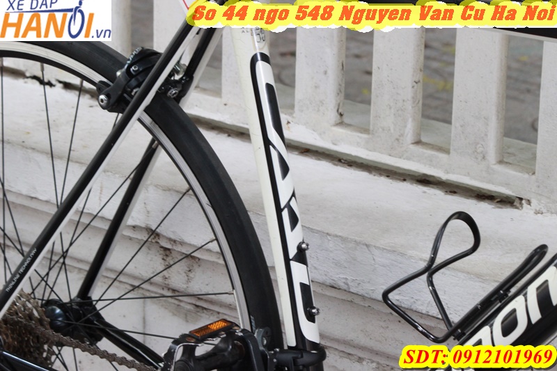 Xe đạp Roading Nhât bãi Cannodale đến từ usa