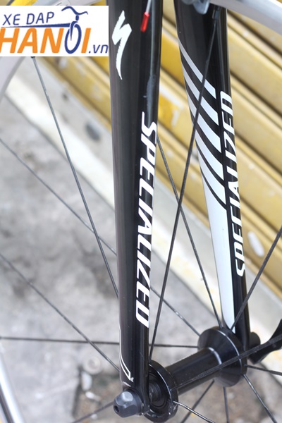 Xe đạp đua roading CARBON SPECIALIZED AMIRA HANDMADE FROM USA