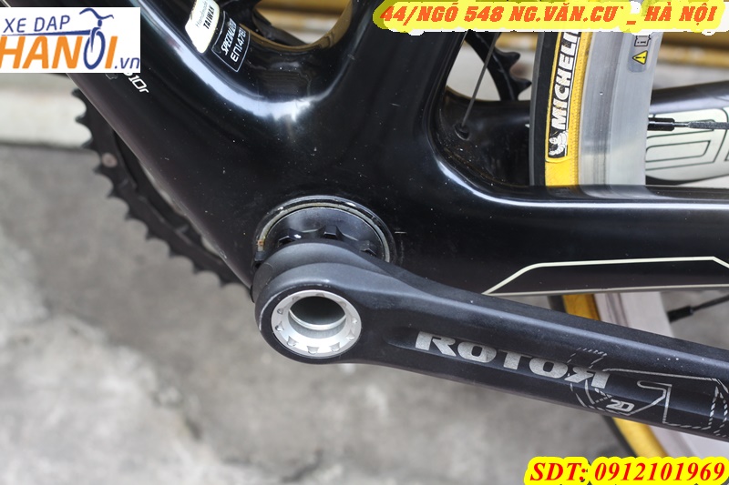 Xe đạp đua roading CARBON SPECIALIZED AMIRA HANDMADE FROM USA