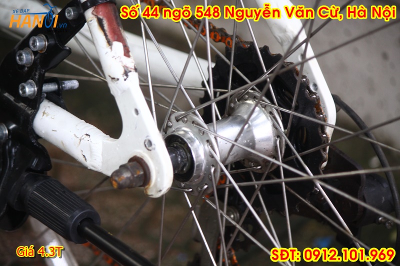 Xe đạp Touring Nhật bãi Louis LGS đến từ Canada